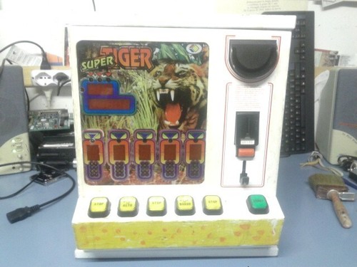 Vintage slot machine - slot, video